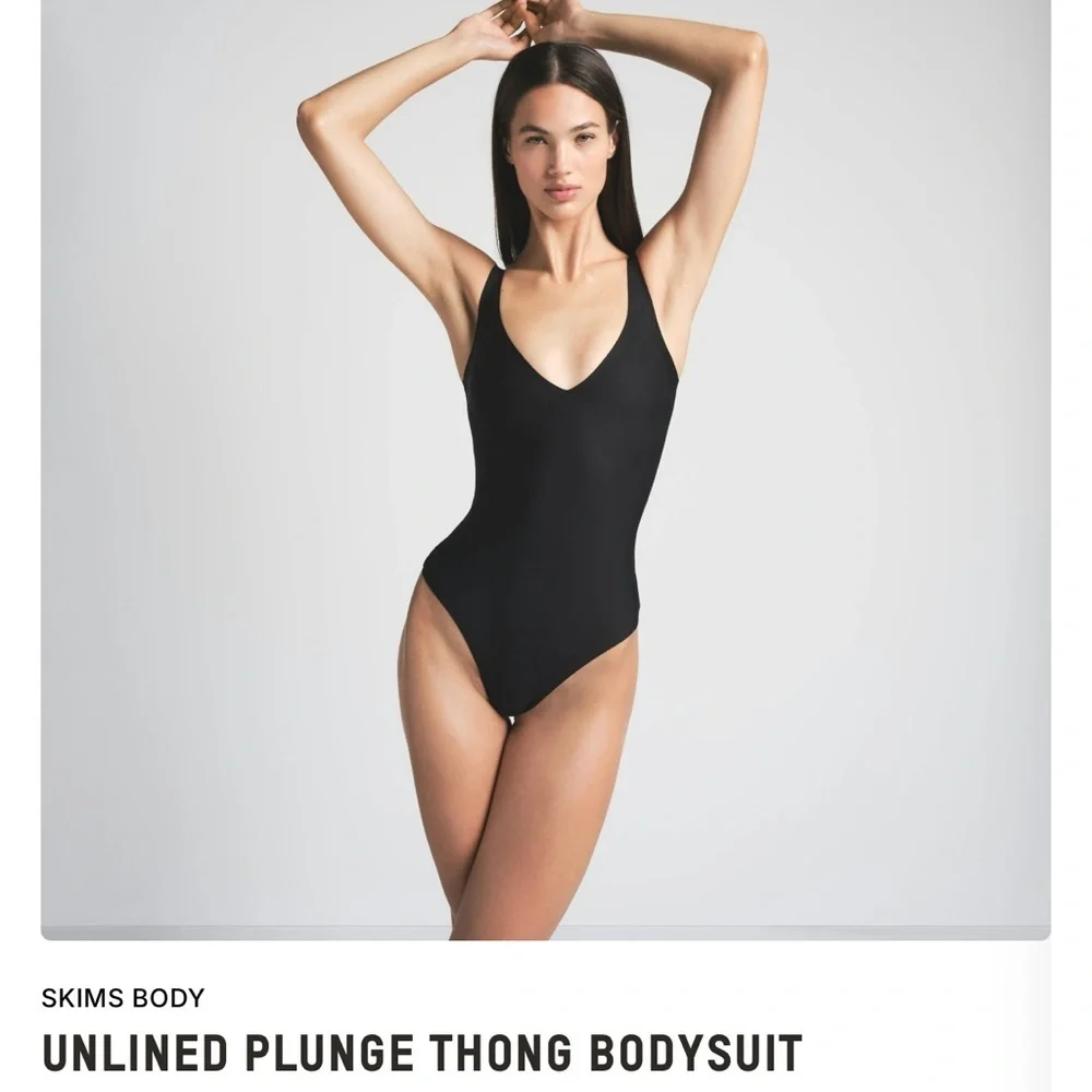 SKIMS plunge V-neck thong bodysuit in Onyx Sz L